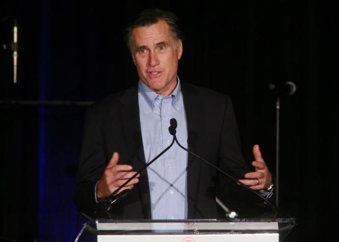 Trump se reunirá con Mitt Romney, mencionado como posible secretario de Estado