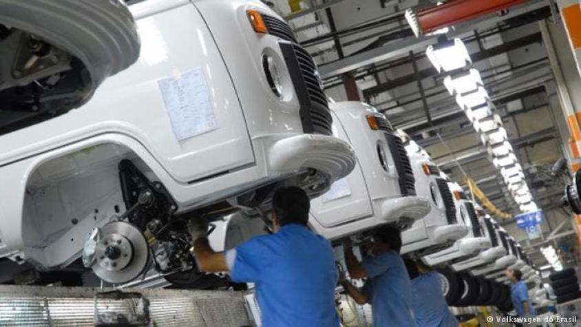Volkswagen recortará 7.000 empleos en América Latina