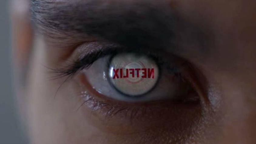 [VIDEO] "Netflix Vista": Así sería el futuro ideal según la nueva promoción de Black Mirror
