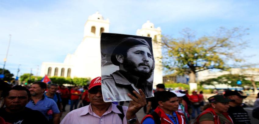 Mientras Miami festeja, los disidentes temen más represión en la Cuba sin Fidel