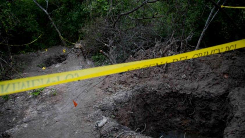 Autoridades mexicanas exhuman 32 cadáveres y 9 cabezas de fosas clandestinas