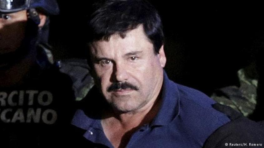 "El Chapo" Guzmán logra fallo para tener una manta en prisión