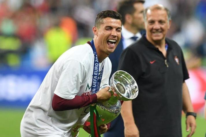 ¿Ya lo ganó? Se filtra portada de Cristiano Ronaldo levantando el “Balón de Oro”