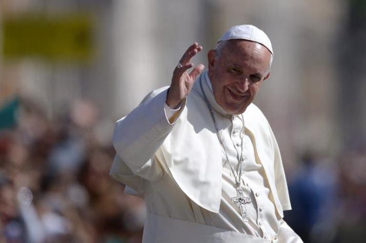 Papa pide detener la guerra en Siria: "¡No a la destrucción, sí a la paz!"