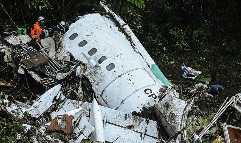 Empresa y piloto son "responsables" del accidente de Chapecoense, según gobierno boliviano
