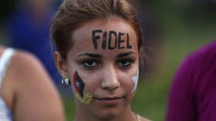 Cuba: "Para nosotros Fidel no está muerto, para nosotros sigue vivo"