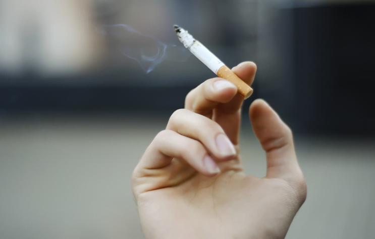 Fumar un cigarrillo al día también aumenta el riesgo de muerte prematura