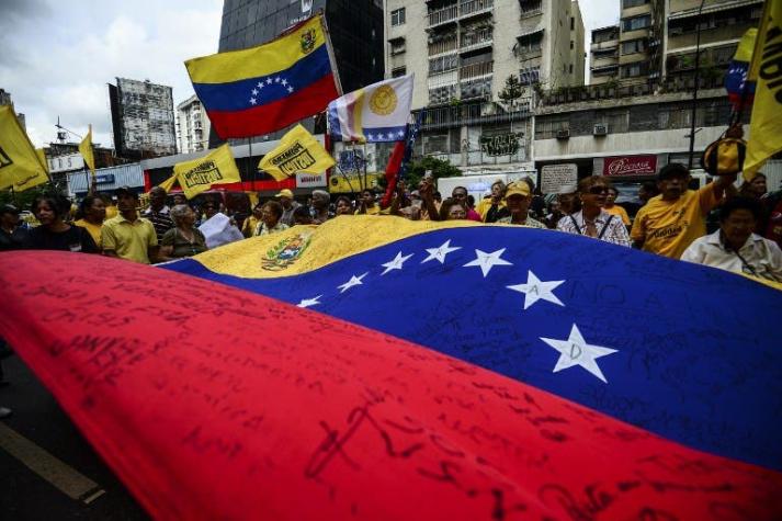 Cancilleres latinoamericanos llaman a Venezuela a mantener vigente el diálogo con la oposición