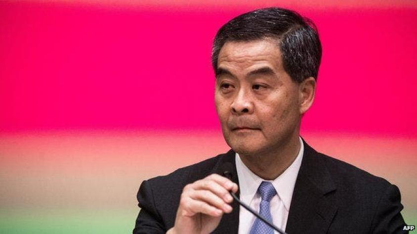 Impopular líder de Hong Kong anuncia que no se presentará a reelección