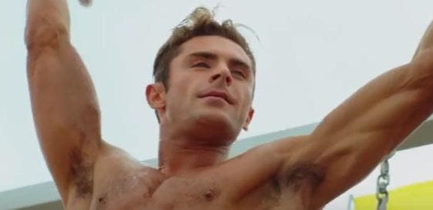 Zac Efron roba miradas en el primer adelanto de la película de "Guardianes de la bahía"