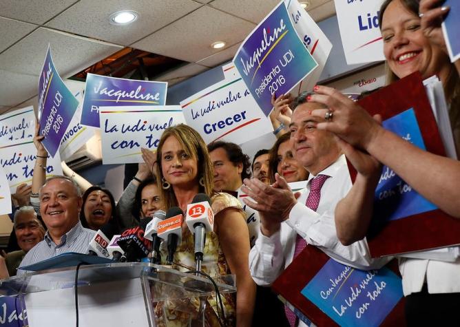 Elecciones UDI: Joaquín Lavín le entrega su apoyo a Van Rysselberghe