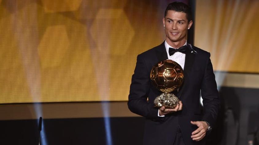 Cristiano Ronaldo corona el mejor año de su carrera ganando el Balón de Oro