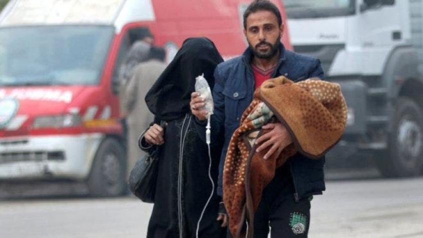 350 personas lograron salir de Alepo pese a la suspensión de la evacuación
