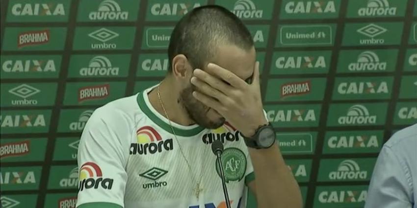 [VIDEO] El desconsolado llanto del defensa de Chapecoense Alan Ruschel en conferencia de prensa