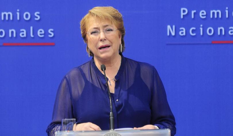 Bachelet defiende reformas: "Hemos arriesgado capital político y hemos visto Chile cambiar"