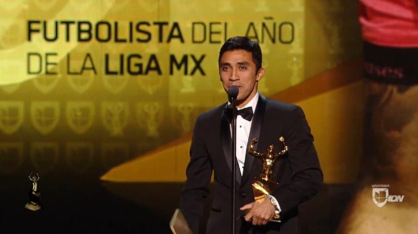 [VIDEO] "La Roja" y Edson Puch brillan en los premios de la cadena Univisión