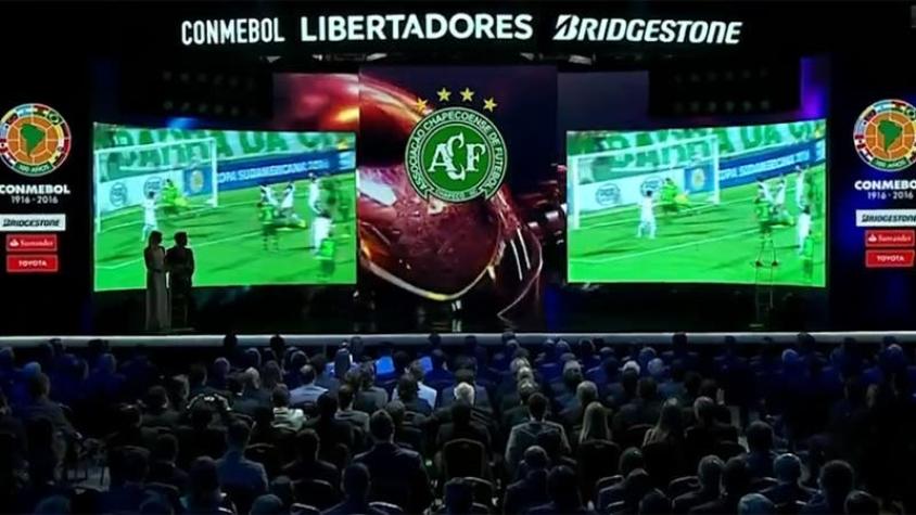 [VIDEO] El emocionante homenaje a Chapecoense durante el sorteo de la Libertadores