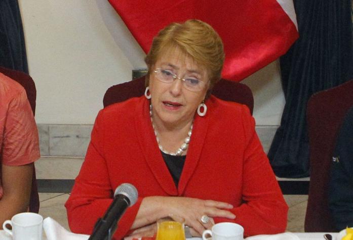 Bachelet tras terremoto: "Hemos aprendido a reaccionar ante este tipo de tragedias"