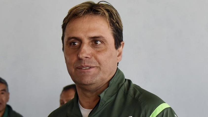Ángel Guillermo Hoyos llega a Chile para asumir como nuevo técnico de la "U"