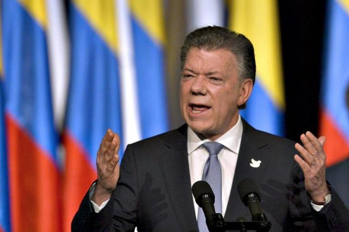 Santos: El "principal reto" de Colombia en 2017 es construir la paz