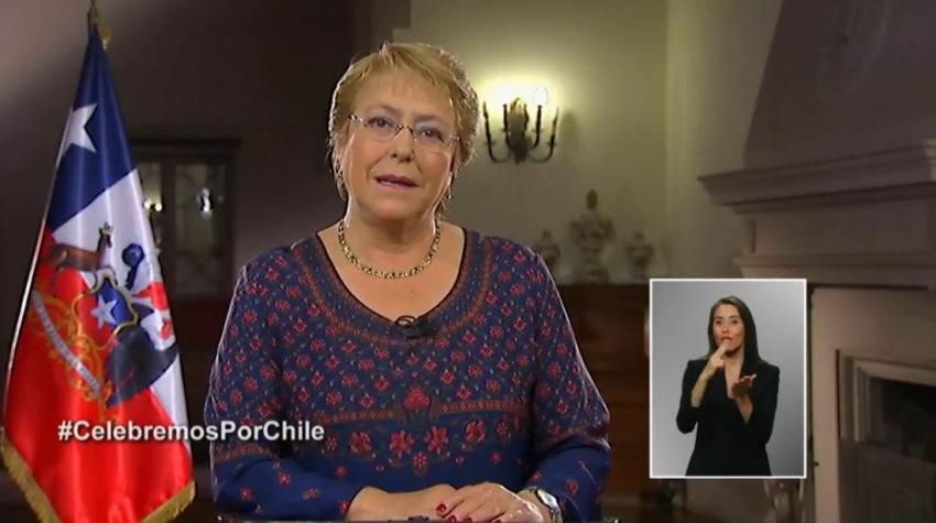 Presidenta Michelle Bachelet desea un feliz año nuevo a todos los chilenos