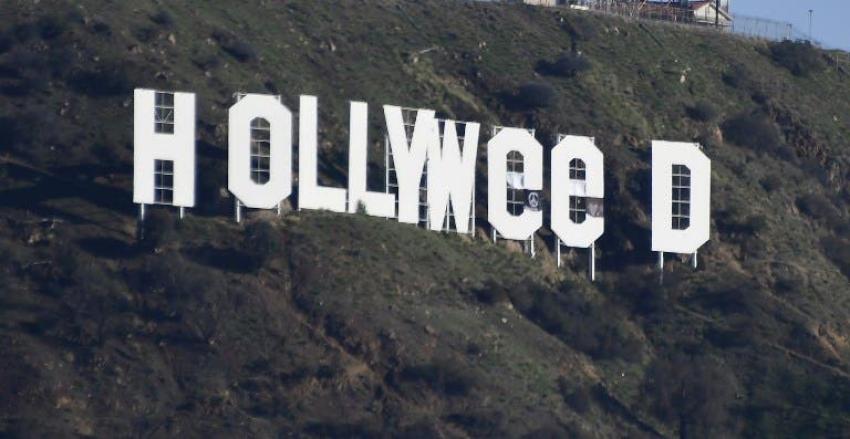 "Hollyweed": Los Ángeles despierta con un nuevo cartel en una "broma" de Año Nuevo
