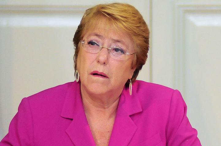 Bachelet: Sistema de pensiones es "inviable" para responder a las demandas de los adultos mayores