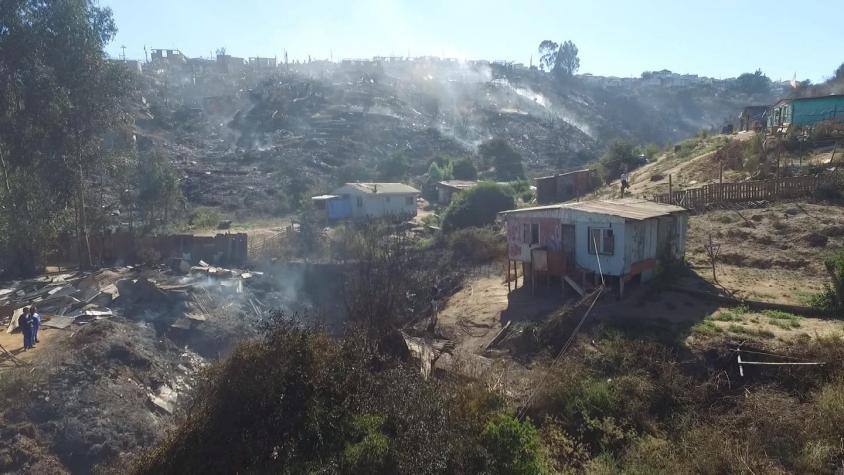 El día después del incendio: Valparaíso busca levantarse