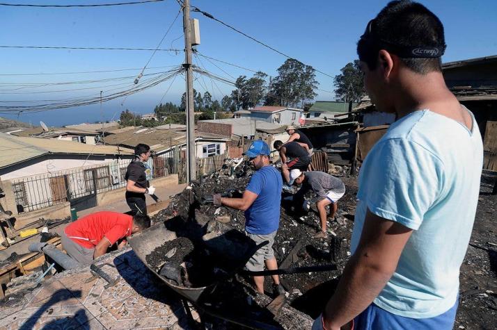 "A Valparaíso no hay que amarlo, hay que merecerlo": el análisis de Agustín Squella