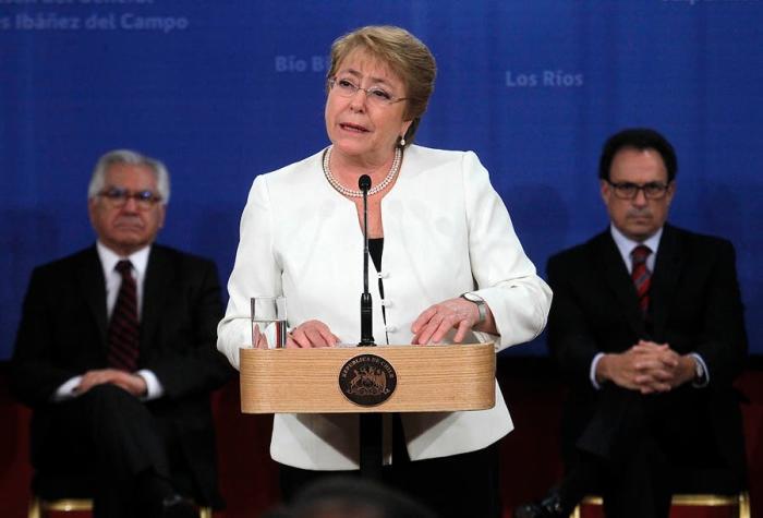 Adimark: Aprobación a Bachelet llega al 26% y Mandataria registra su peor promedio anual de respaldo