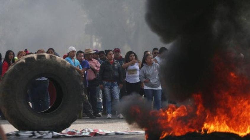 "Gasolinazo" en México deja 600 detenidos y un policía muerto