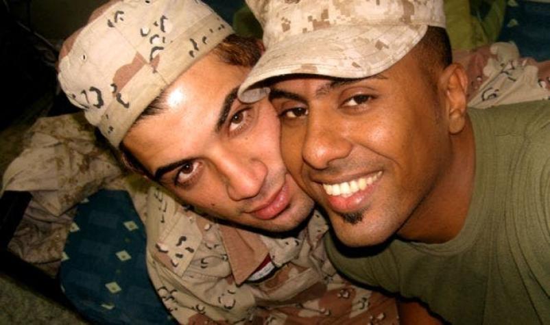 Los soldados que se enamoraron en Irak y atravesaron medio mundo para estar juntos