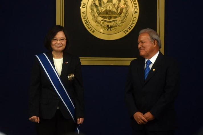 Presidenta de Taiwán cierra en El Salvador gira regional para fomentar intercambio