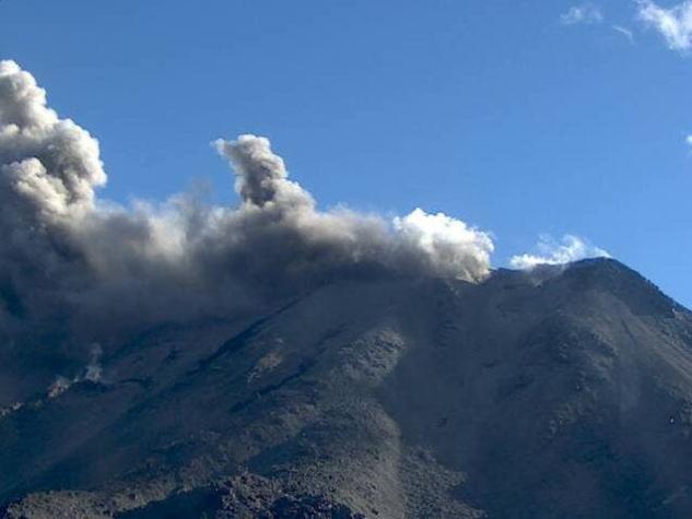 Volcán Nevados de Chillán registra pulso eruptivo pero conserva Alerta Amarilla
