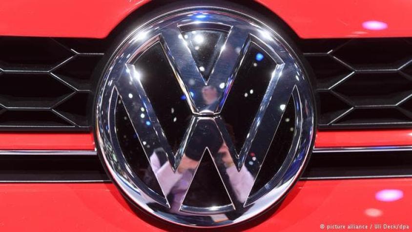 Expresidente de Volkswagen supo de la manipulación de emisiones antes del escándalo