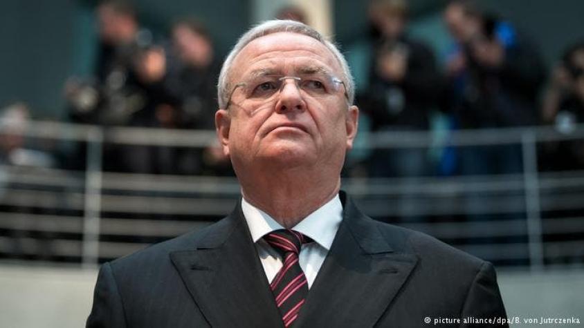 Ex CEO de Volkswagen insiste en que no conocía el fraude
