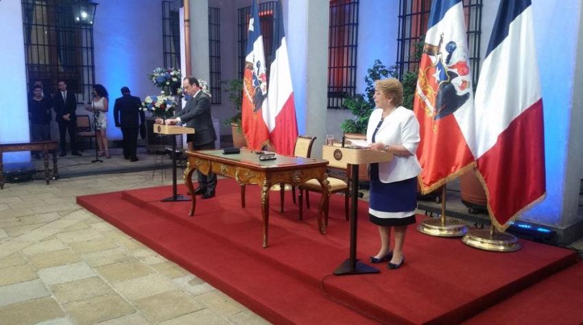 Las claves de la reunión entre François Hollande y Michelle Bachelet