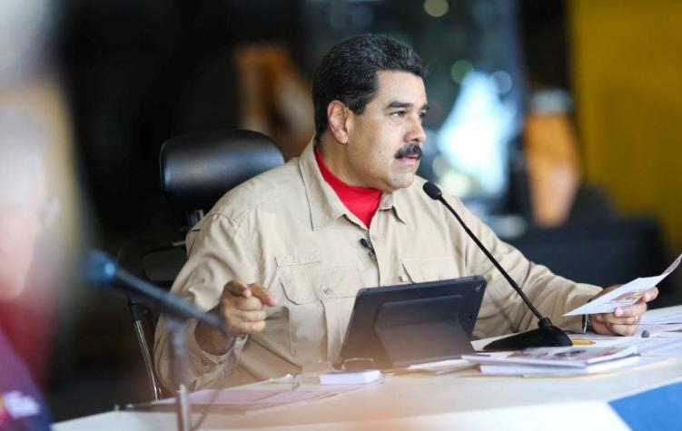 Maduro reestructura cúpula de petrolera venezolana para enfrentar corrupción