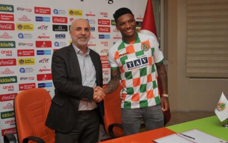 Junior Fernandes ya tiene club: Ficha en el Alanyaspor de Turquía