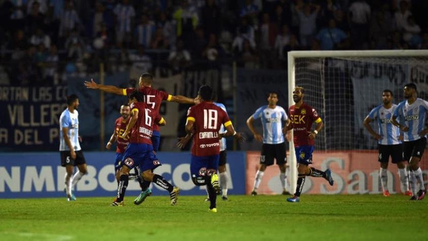 [VIDEO] Los goles del valioso triunfo de Unión Española ante Cerro en Uruguay