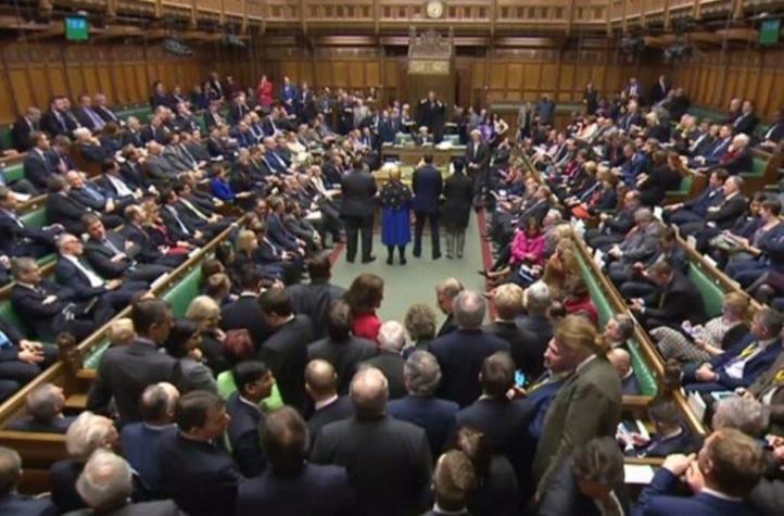 Brexit: Parlamento británico aprueba la legislación que iniciará la salida de Reino Unido