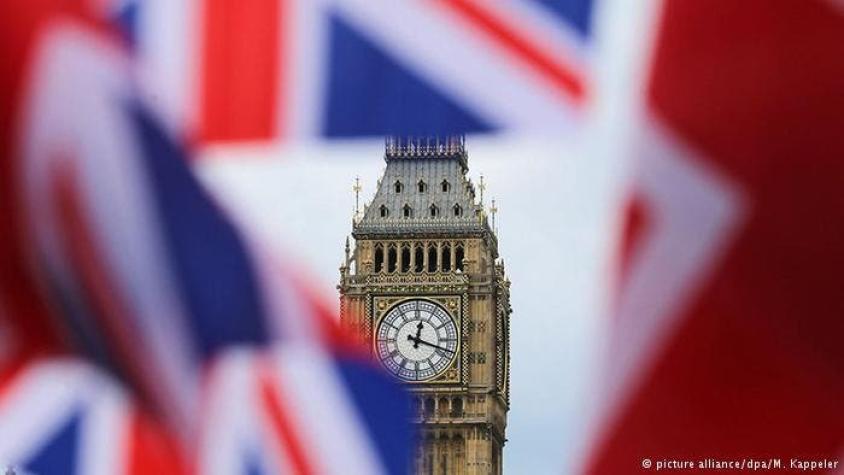 Diputados británicos aprueban el inicio formal del Brexit