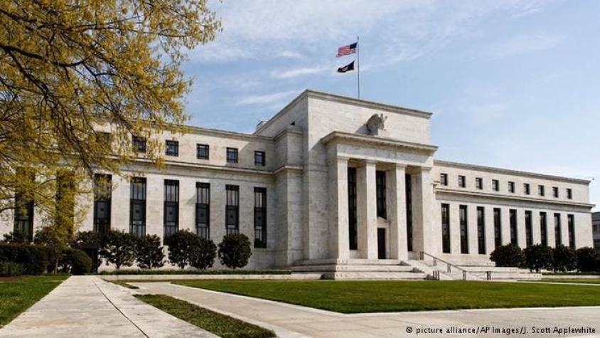 La Reserva Federal de Estados Unidos mantiene sin cambios las tasas de interés