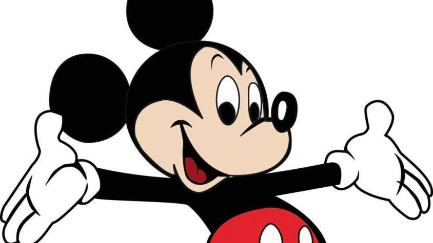 ¿Por qué algunos de los personajes animados clásicos de Disney llevan guantes?