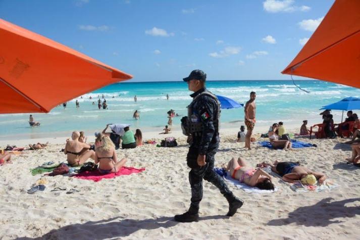 México: arrojan cadáver humano frente a tribunal de turístico Cancún