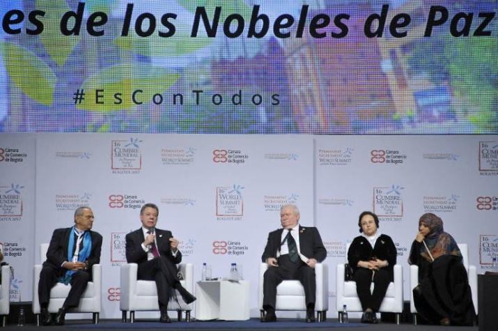 Nobeles de Paz alertan de "nueva ola" de populismo y "nacionalismo excluyente"