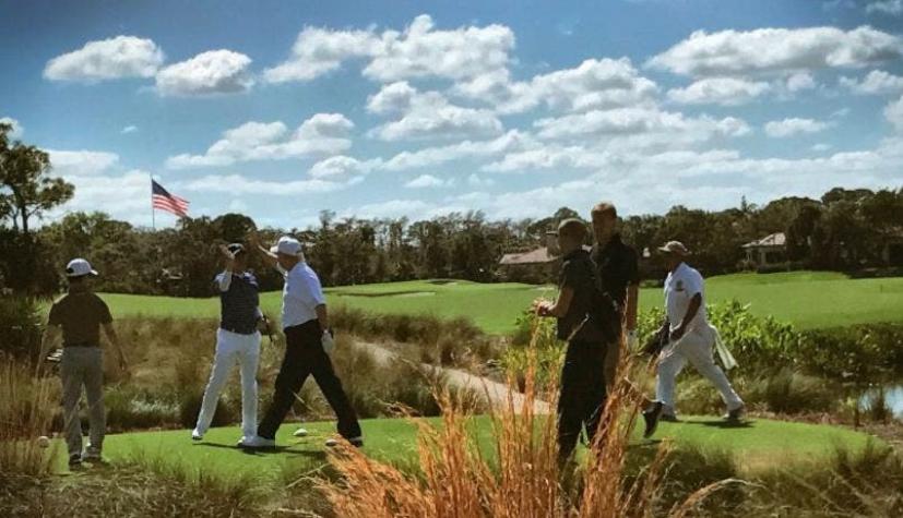 Trump y Abe hablan del "futuro del mundo" jugando al golf