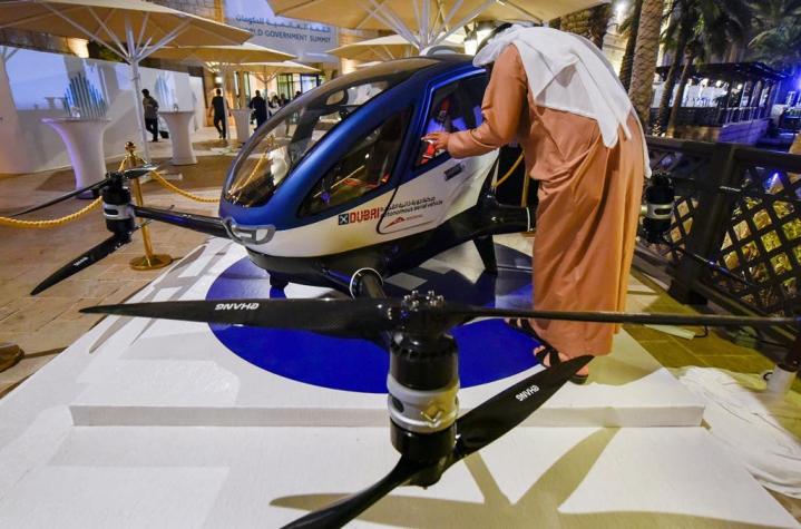 Dubai prueba el primer taxi-dron del mundo