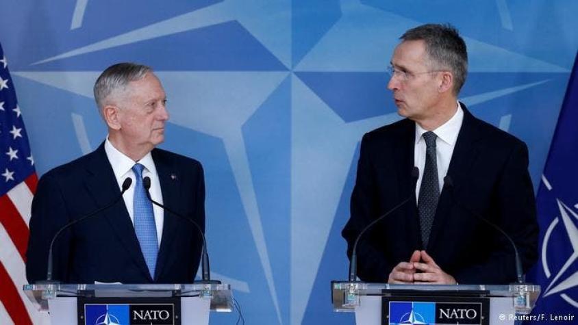 Secretario de Defensa dice que la OTAN sigue siendo "base fundamental" para EE.UU.