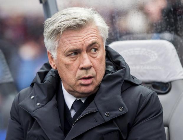 Federación alemana pide a Carlo Ancelotti que explique su gesto obsceno hacia los hinchas